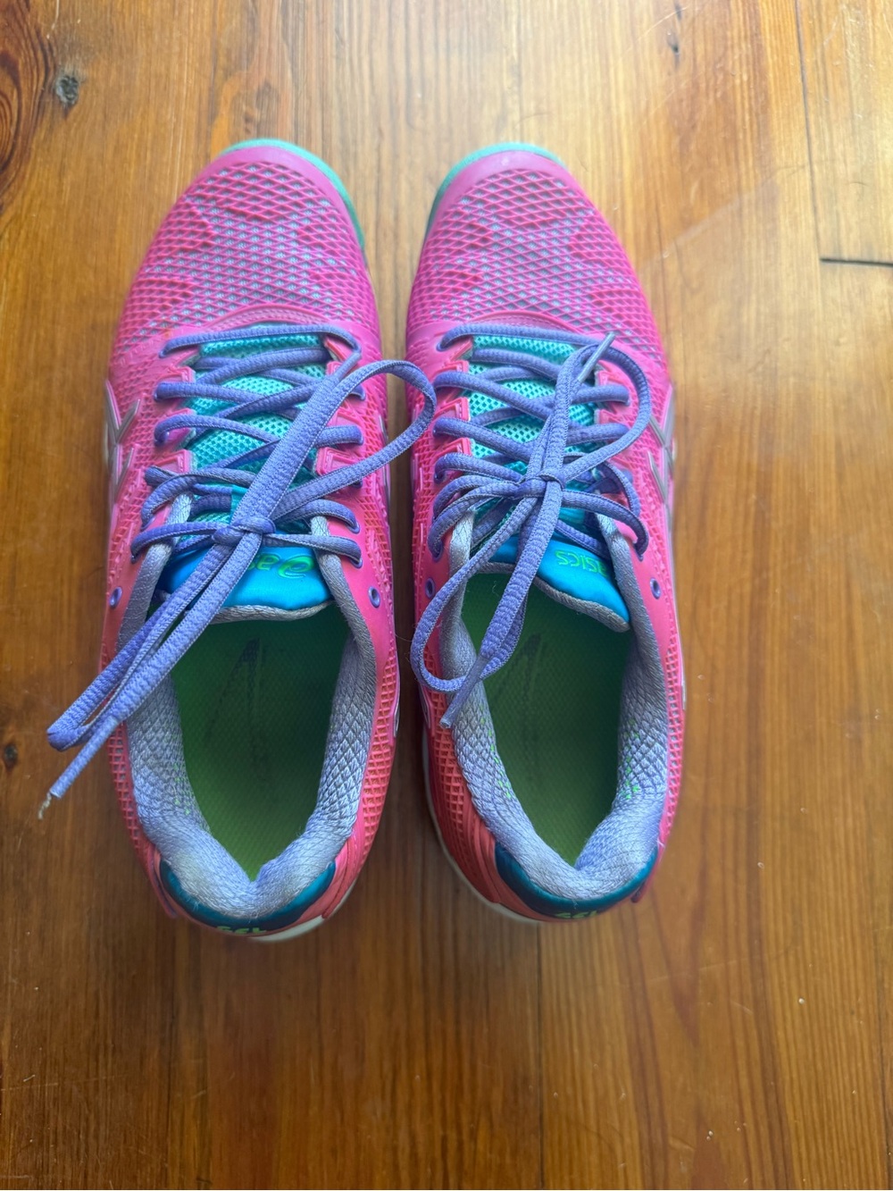 Women’s Pink Athletic Tennis Shoes